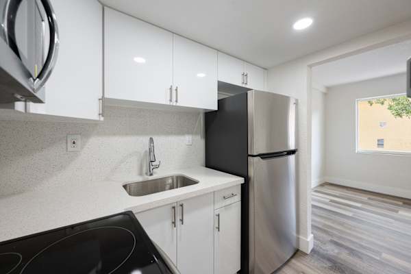 1811 NW 19th Terr property