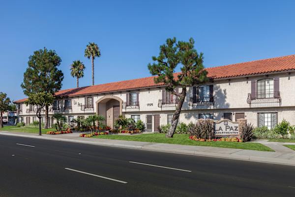 La Paz Apartments property