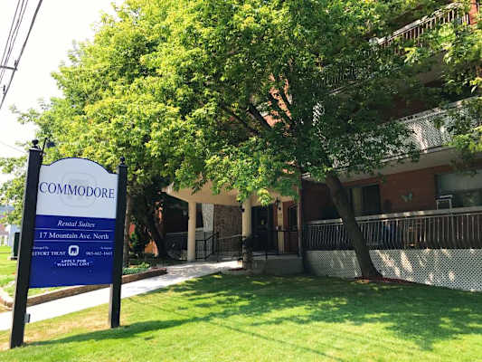 Commodore Apartments property