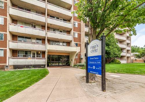 Evelyn Court Apartments property