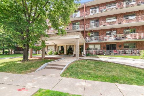 Village Green Apartments- Jamestown property