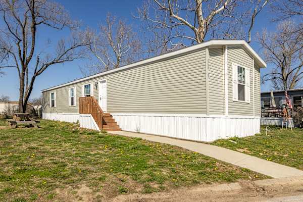 Quivira Hills Estates MHC property