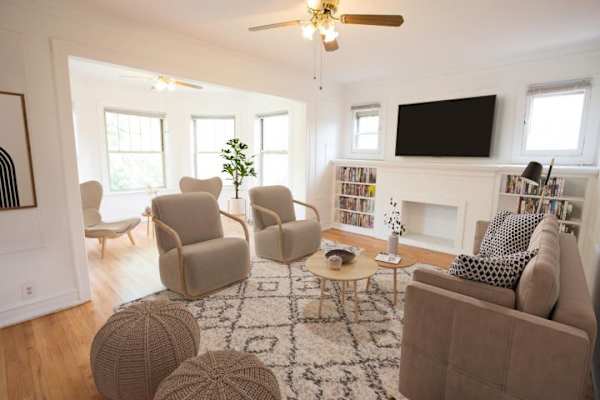 4859 S. Champlain Avenue property