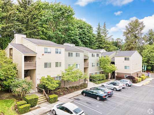 Delridge Crossing Apartments property