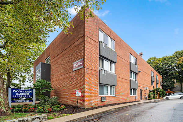 Woodlawn Gardens property