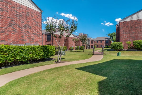Rustic Oaks property