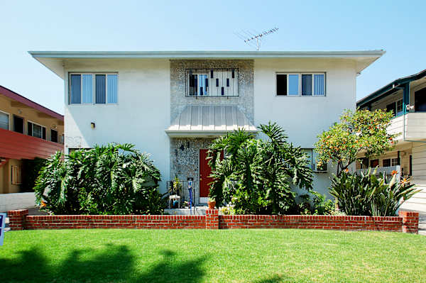 Lido Apartments - 141 N Hamilton Dr property