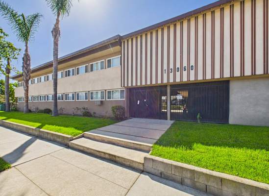 13060 Burbank Blvd. Apartments property
