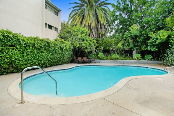 La Scala Apartments property