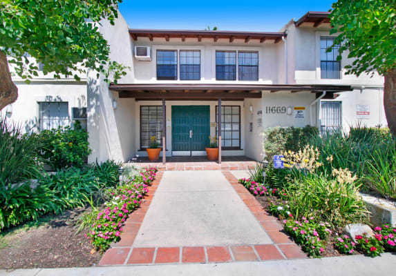 Garden Green Apartments property