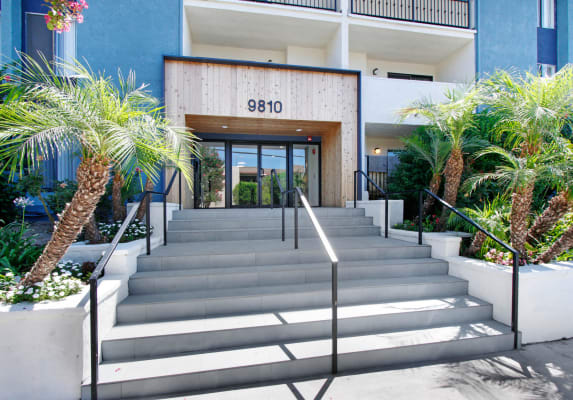 Zelzah Court property