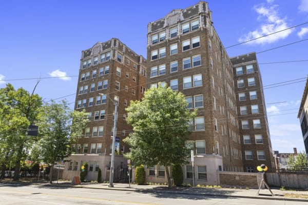 Malloy Apartment Homes property
