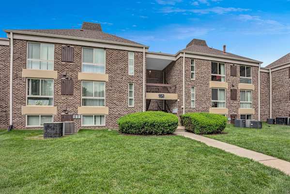 Westchester West Apartments property
