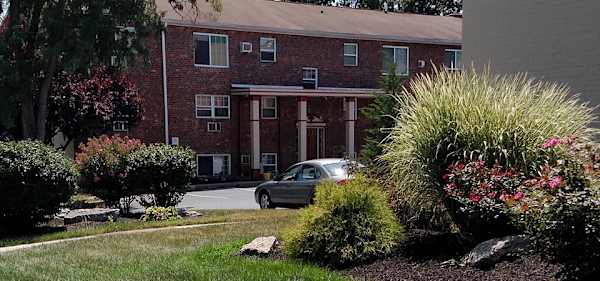 Chestnut Heights Apartments property