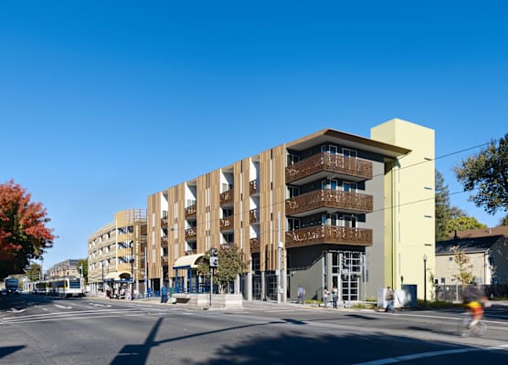 La Valentina Apartments property