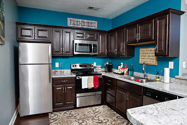 Galleria Pointe Apartments and Townhomes property