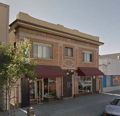 1049-1053 Pine Ave. property