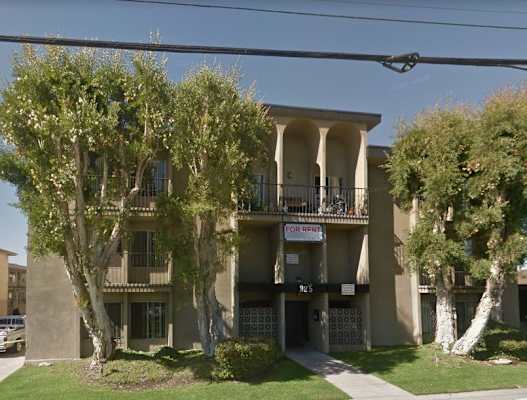 925 N. Inglewood Ave. property