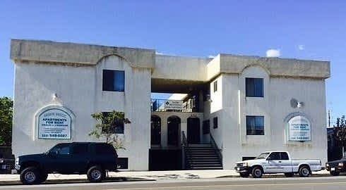 633 Broad Ave. property