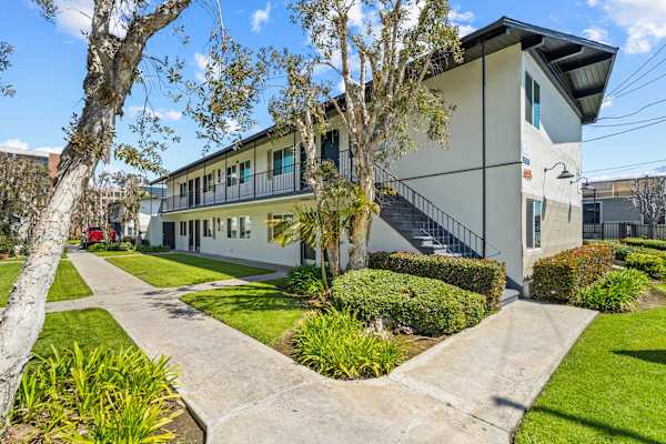 The Oasis Apartments property