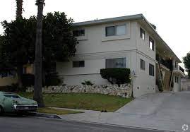 826 N. Austin Ave. property