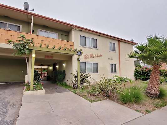 8910 Sepulveda Eastway property