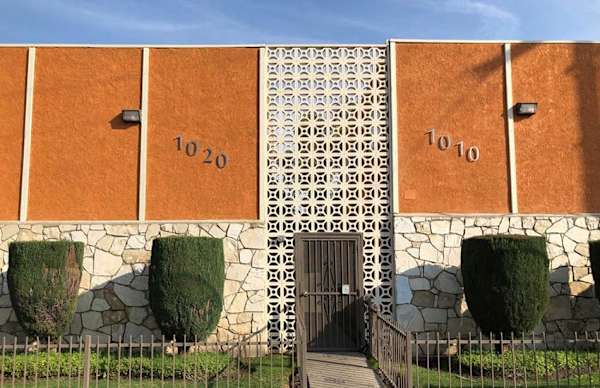 1010-1020, 1028 Orange Ave. property