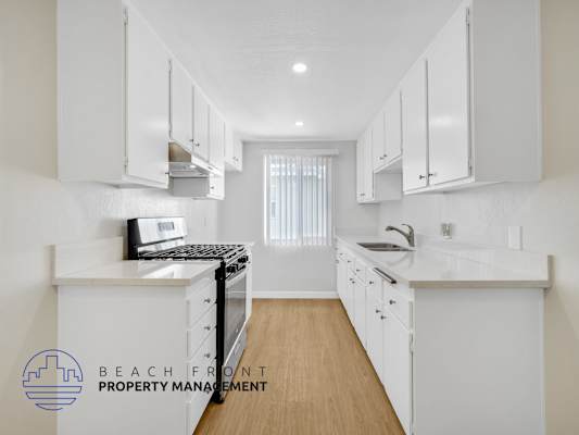 11716 Gurley Ave. property
