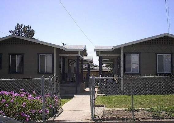 965 W. 1st Street property