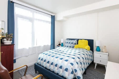 Avanza 490 property
