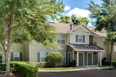 Spring Lake Cove Apartments property