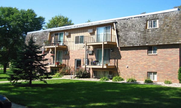 Lamplighter Apartments property