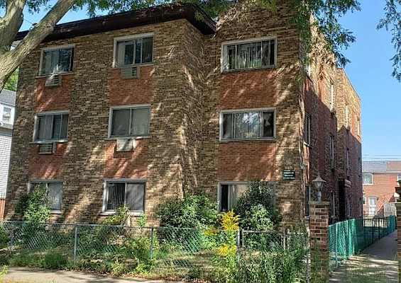 6031 N. Wolcott Ave property