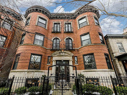 5018-20 S Blackstone property