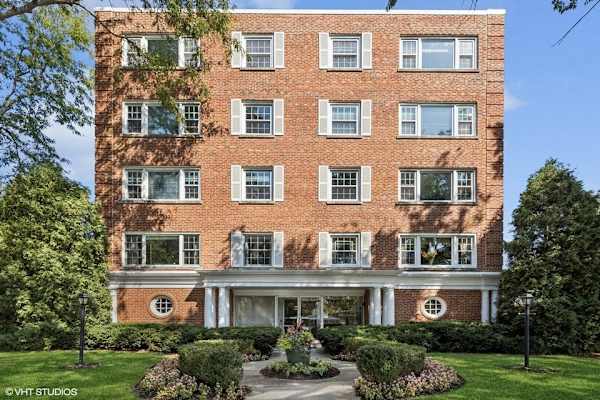 2610 Central Street property
