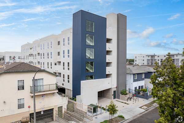 Brynhurst Apartments property