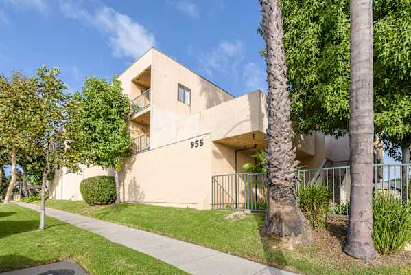 Park Glen property