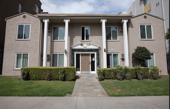 Belcrest Apartments property