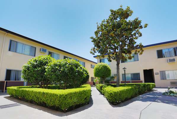 Prospect Plaza Apartments property