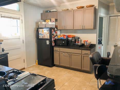 3305-09 W. Sunnyside Ave./4458 N. Spaulding Ave. property