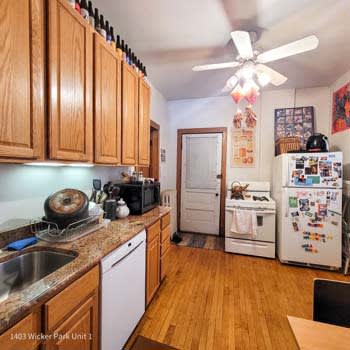 1401-03 N. Wicker Park Ave./1826 W. Evergreen Ave. property