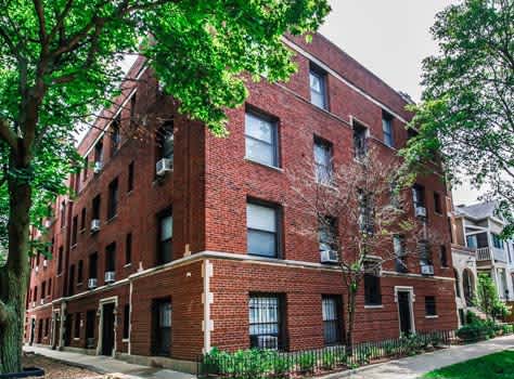 915 W Schubert Ave property