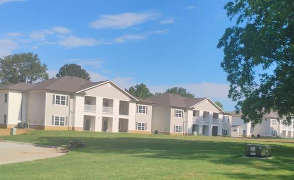 Meadowbrook at Cabot property