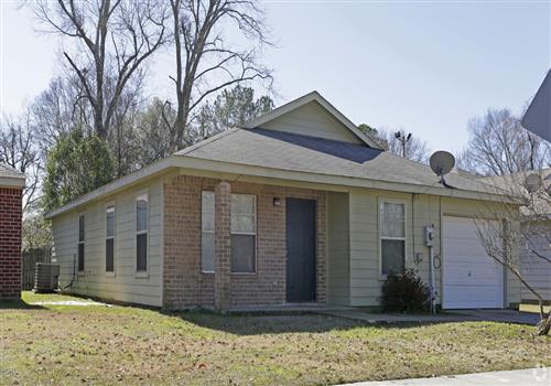 Scotlandville Homes property