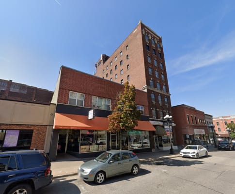 320 Main St property