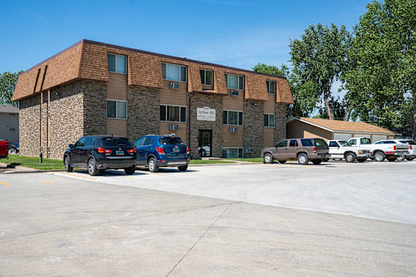Arbor 406 property