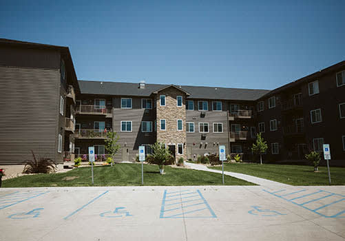 Diamond Bend Apartments property