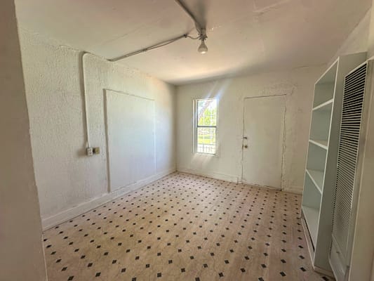 Medina Apartments property