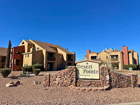 Desert Pointe Apartments property