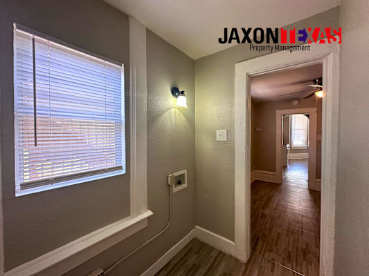 813 N Virginia Street property